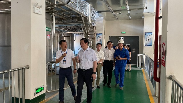 湖南省科技廳，市科技局領(lǐng)導(dǎo)考察引航生物生產(chǎn)基地